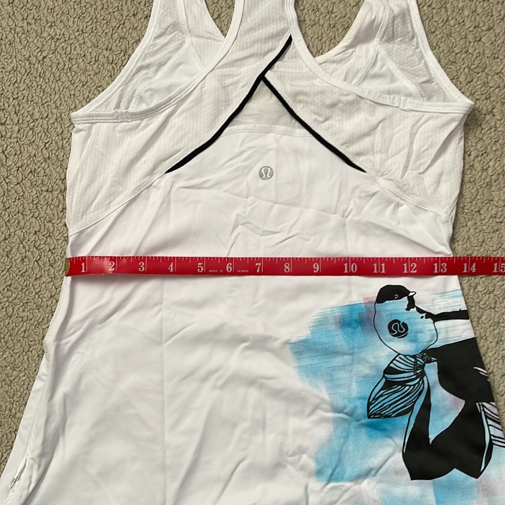 Lululemon racerback tank 6 - Picture 8 of 9